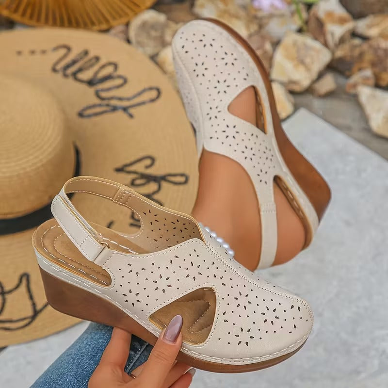 Sandalias Cerradas Mujer Beige Elegantes Cómodas