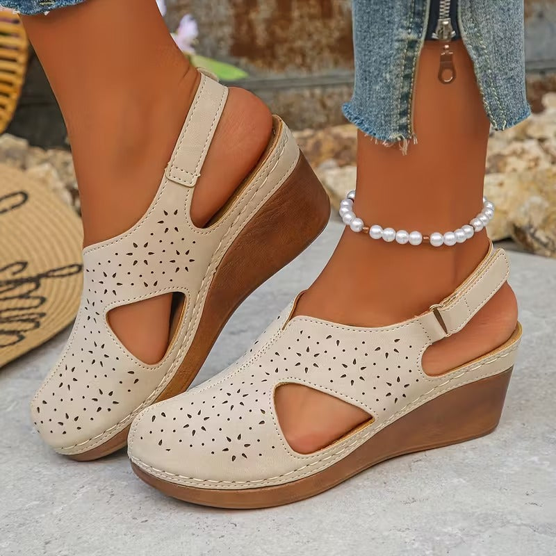 Sandalias Cerradas Mujer Beige Elegantes Cómodas